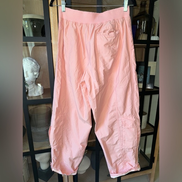 FP Movement Mesmerize Me Cargo Pants barrel dance low rise neon peach dance cuff - Picture 3 of 12